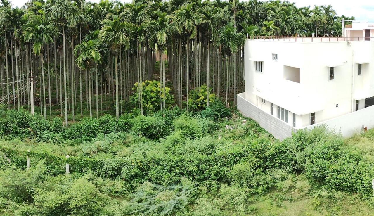 Shi'S Shambhavi Homestay -On The Way To Isha, Maruthamalai コインバトール エクステリア 写真